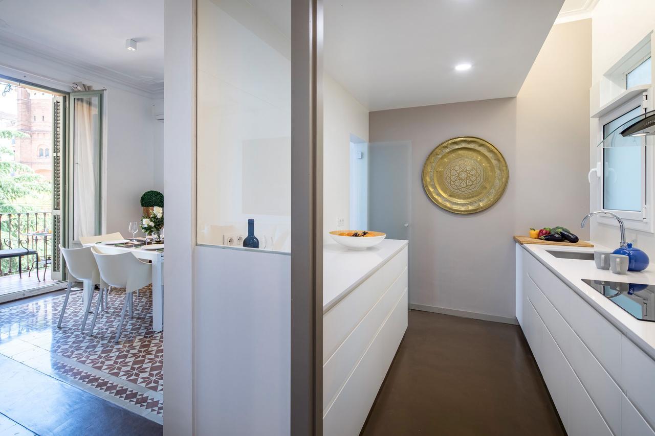 Habitat Apartments Garden View บาร์เซโลนา ภายนอก รูปภาพ